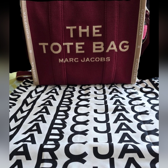 Marc Jacobs Jacquard Small Tote Bag - Picture 2 of 6
